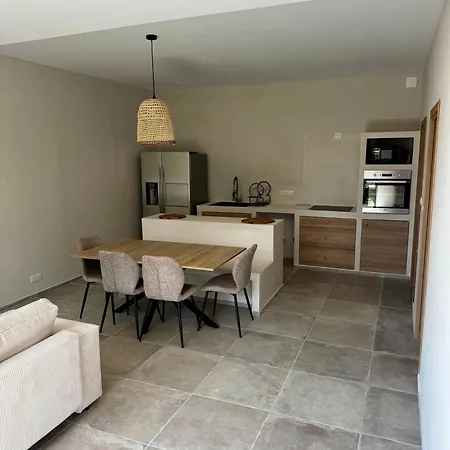 Rez De 65 M2 * Viggianello